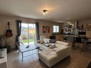 À LOUER – T4 MEUBLÉ AVEC JARDIN PRIVÉ ET PISCINE À LESCAR