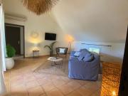 A louer tres bel appartement f3 meublé a st pierre centre