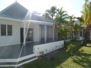 A louer villa f4 a la ravine des cabris