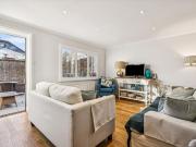 A lovely two bedroom home in the heart of Wimbledon