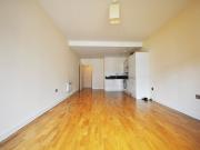 A massive 2 bedroom flat in N7