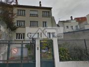 A Meaux un Bâtiment indépendant de bureaux sur 4 étages