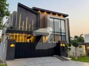 A Modern Masterpiece: Your 1 Kanal Sanctuary in DHA...