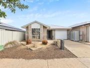 A Modern Retreat in the Heart of Munno Para West