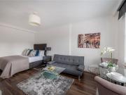 A Modern Studio Apartment in the Heart of Mayfair