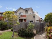 A Modern Top Level Apartment with Stunning City Views