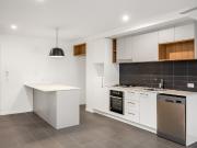 A must inspect timed sale closing 4pm 28/06