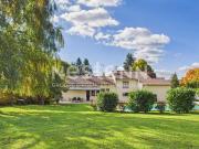 A Naucelles, sur un terrain de 5200 m², à Vendre Maison...