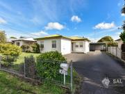 A NEAT LITTLE INVESTMENT OR FIRST HOME