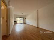 A Nuevo, Casa/PH en Altos al Frente, 4 Amb. con Patio y...