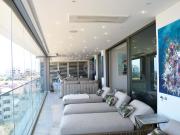 A PENTHOUSE MAIS EXCLUSIVA DE LAGOS! UMA OBRA PRIMA DE...