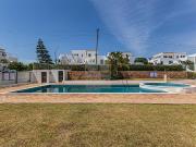 A. Pêra Apartamento T2+1 C/ Piscina + Estacionamento...