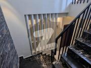 A Prime Location 10 Marla House Is Up For Grabs In Citi...