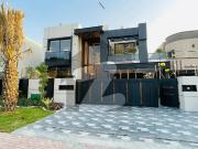 A prime location 1 kanal house for sale in gulbahar...