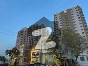 A Prime Location Flat Of 1050 Square Feet In Karachi