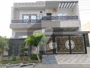 A Prime Location House Of 10 Marla On Satiana Road