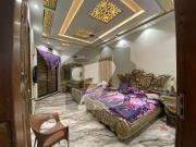 A Prime Location House Of 30 Marla In Madina Town