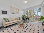 A prime opportunity in the heart of Caulfield North