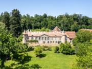 À proximité de Besançon, dans la campagne de la vallée... À proximité de Besançon, dans la campagne de la vallée...