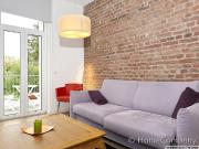 A pure feel good atmosphere! Business apartment with all...