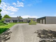 A Rare Find: Luxury Lifestyle Acreage Sanctuary,...