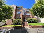 A Rare Ground Floor Gem in Iconic ‘Hayling’ – Steps from...