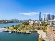 A Rare Harbourside Penthouse Offering