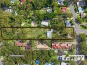 A Rare Landholding with Enormous Potential in the Heart...