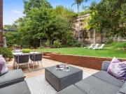 A Refined Art Deco Apartment With Direct North East Garden