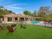 A Serene, Contemporary Hinterland Retreat For A Large...