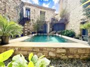 A seulement 4km d'Uzès. 309m² Arpaillargues et Aureillac
