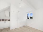 A Shirley Road, Croydon, Studio Flat For