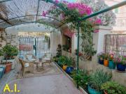 A solo 200 mt dalle migliori spiagge di levante di...