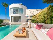 A solo 5 minutos a pie de la playa y a solo 10 minutos...