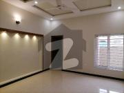A Spacious 1 Kanal Upper Portion In Bahria Town Phase 6