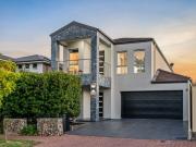 A standout Oakden entertainer with an avant garde edge