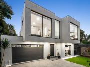 A Statement of Modern Luxury and Intelligent Family Living