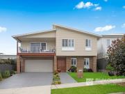 A Striking New Home in the Heart of Calderwood