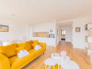 A stunning, bright and warm apartment of 70m2 in the...