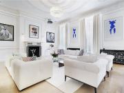 A stunning Georgian townhouse in central London,...