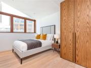 A stunning penthouse apartment in the popular Barts Square