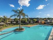 a stunning three bedroom two bathroo.