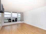 A stunning two bedroom apartment in central Putney