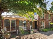 A Stylish, Spacious and Beautifully Updated Malvern East...