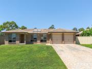 A STYLISHLY PRESENTED HOME DESIGNED FOR EVERYDAY LIFE!