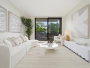 A Sunny Semi Sized Apartment In Belvedere Gardens