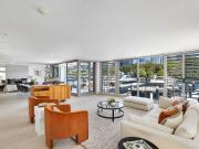 A super yacht lifestyle in the iconic Finger Wharf