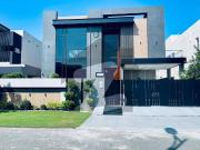 A symphony of style & space exceptional 1 kanal home in...