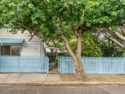 A Tighes Hill Treasure with a Garden Escape