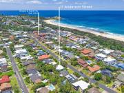 A Tranquil Sanctuary In Lighthouse Beach